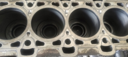 фото №1, Блок двигателя номинал kia hyundai_2,0 crdi_d4ha_16r