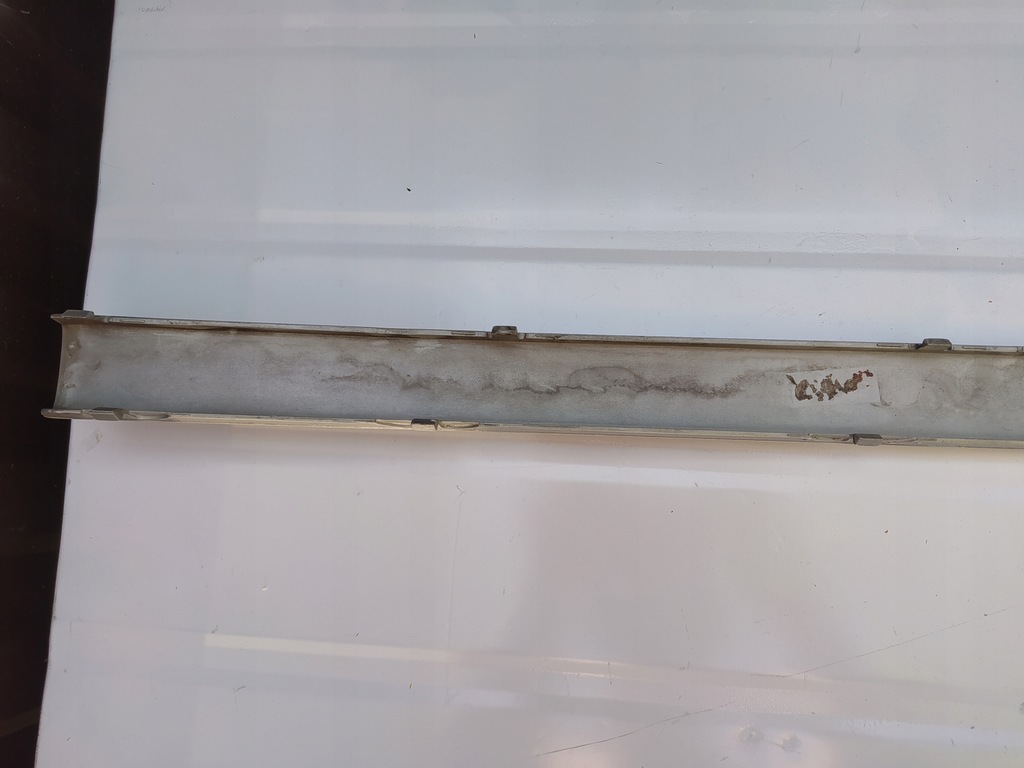 фото №8, Молдинг бампера средняя задняя - bmw e39