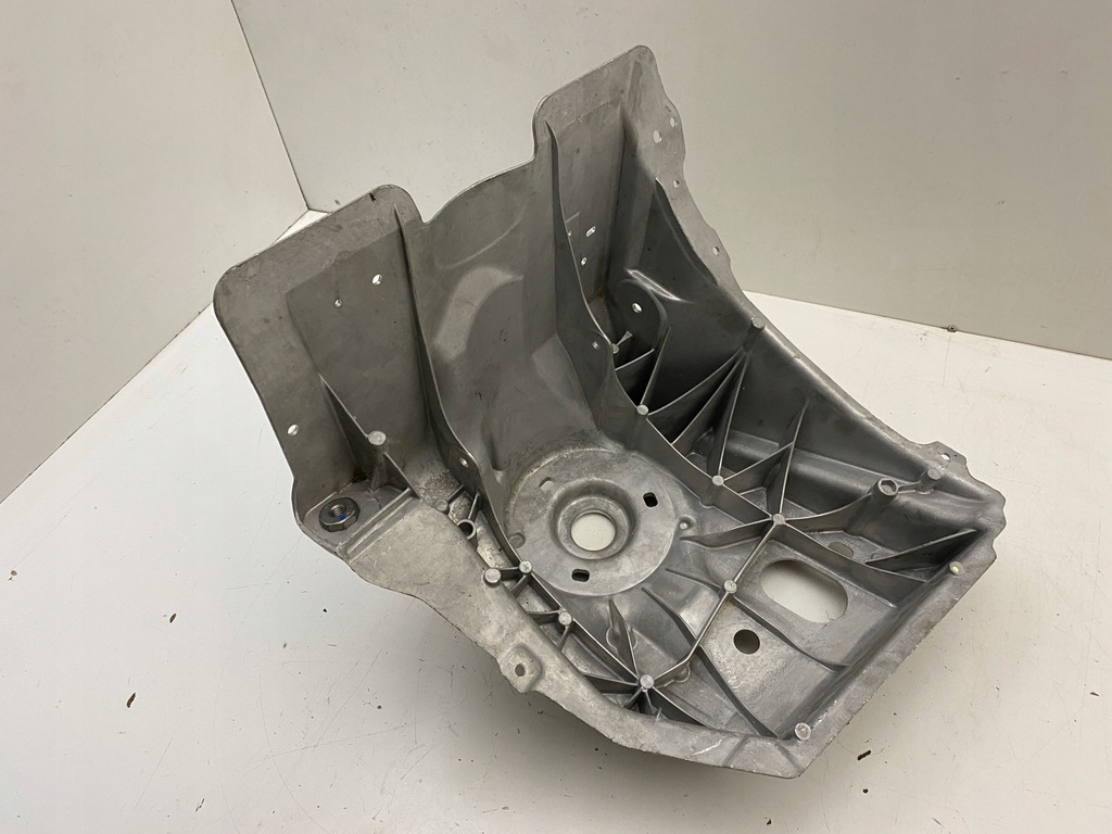 фото №5, Bmw ix20 i20 правый чашка усилитель перед четверть 7954056