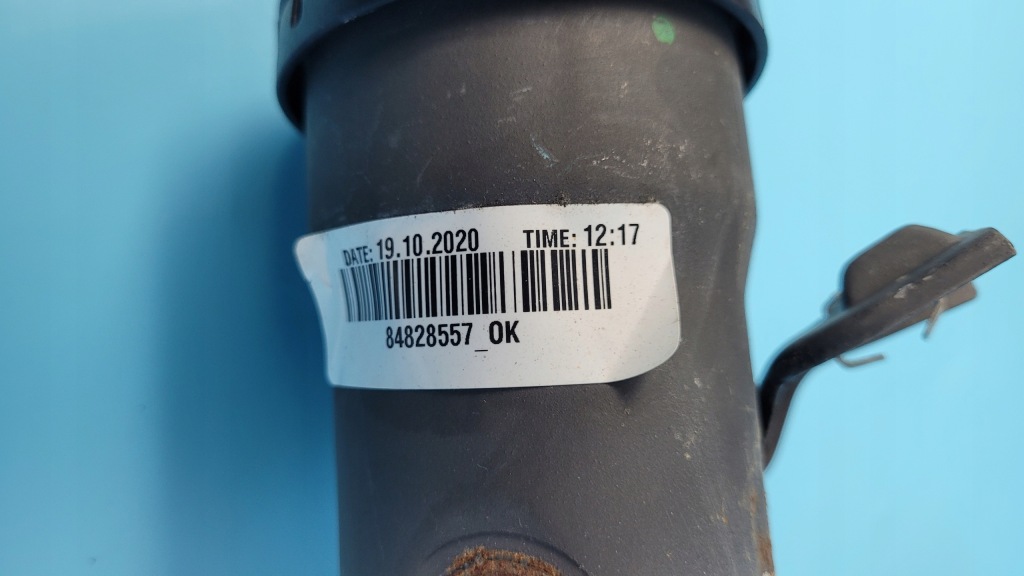 Opel insignia b gsi 21r труба заливная горловина топлива 84828557 в Украине