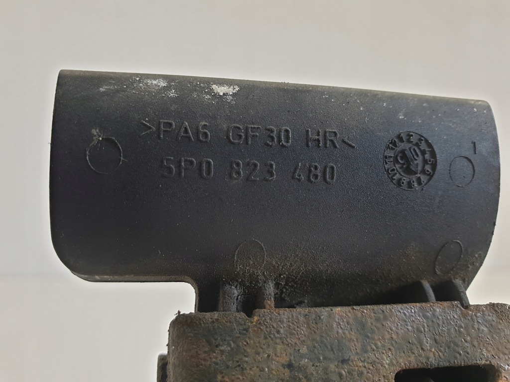 фото №8, Seat altea засов передней капот замок 5p0823480