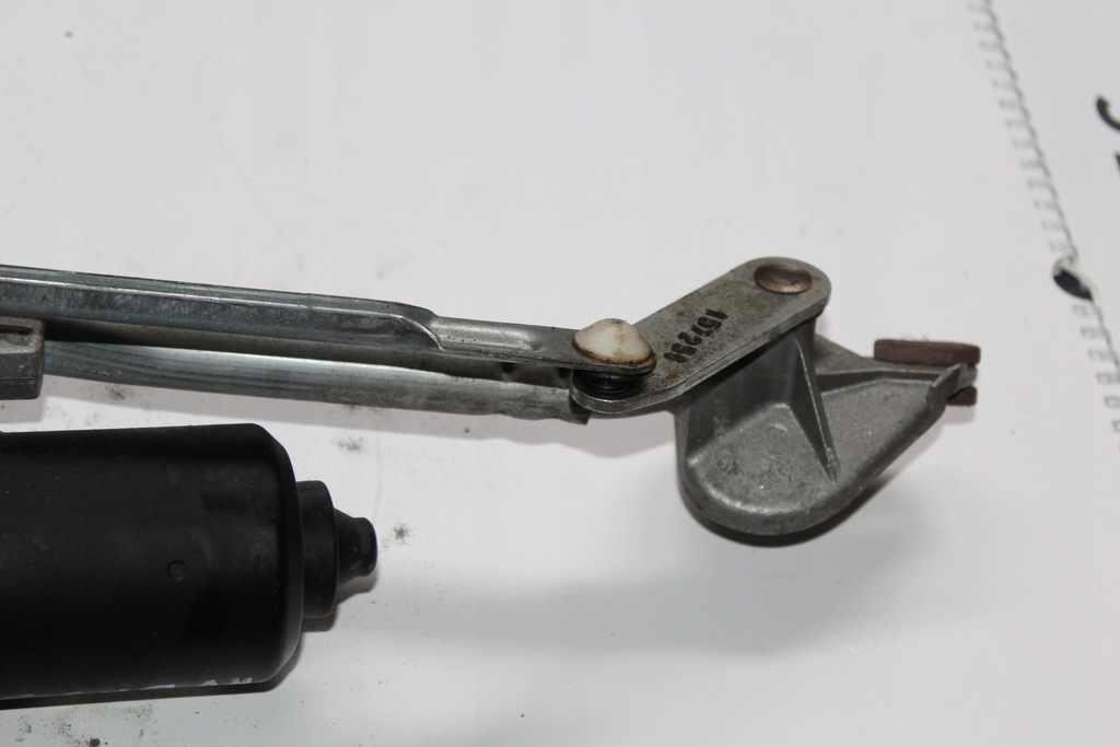 фото №11, Toyota оригинальный номер 85110-05060 механизм дворник