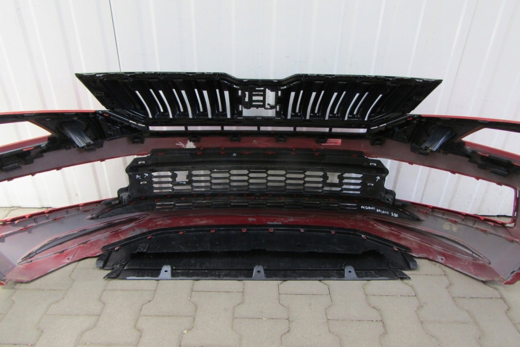 фото №12, Бампер перед передний skoda kodiaq rs 565 18