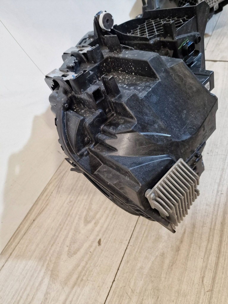 фото №15, Лампа led bmw 2 g42 gold 5a320f3 5a320f4