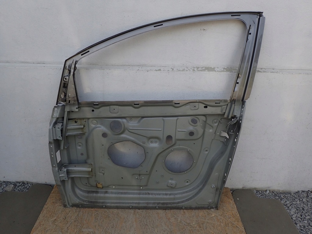 фото №1, Рамка дверь левая передние vw golf plus 5m