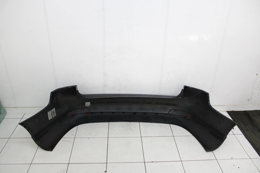 фото №8, Volvo v50 lift 2007r- бампер задняя задний 452 - код лакокрасочного покрытия