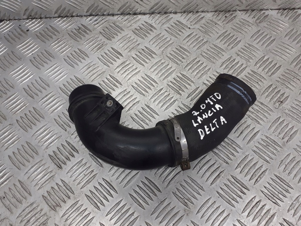 Шланг труба впускной воздуха lancia delta 2.0 d Доставка