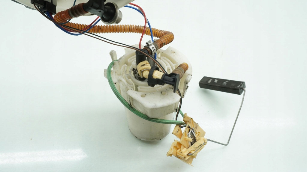 Saab 93 ii 2.8 v6 t насос топлива z28net 9-3 Оригинал