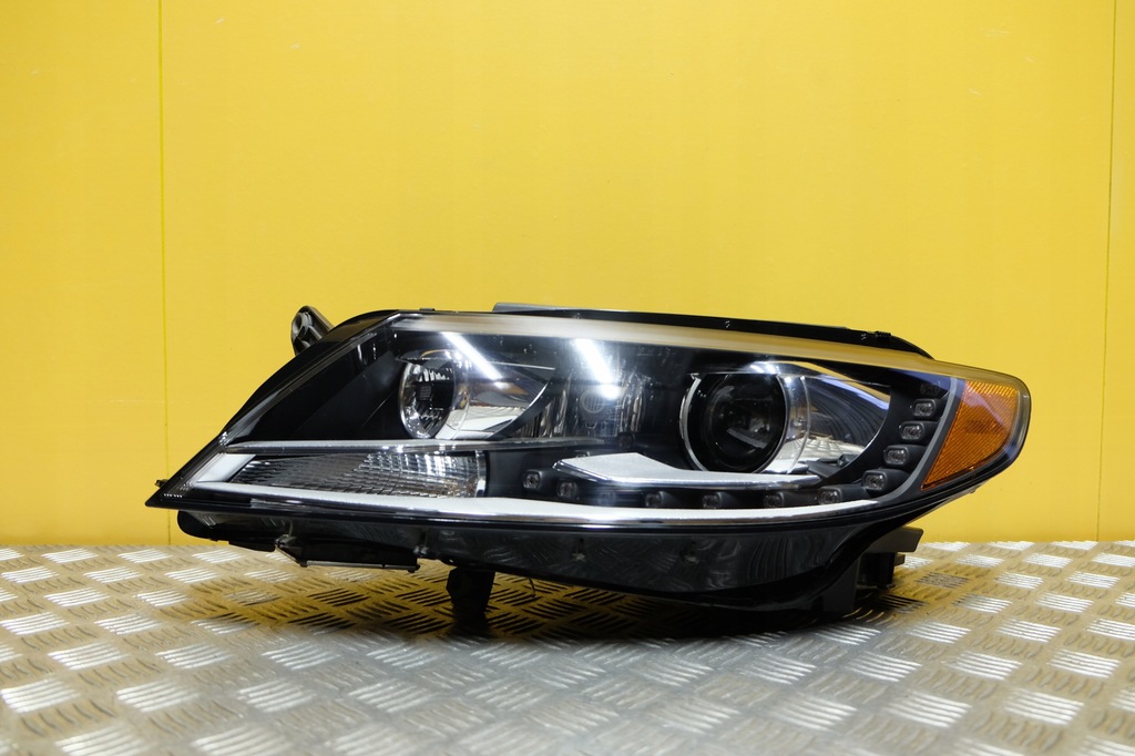 фото №1, Volkswagen passat cc lift 2012- фара лампа ксенон с led левая usa