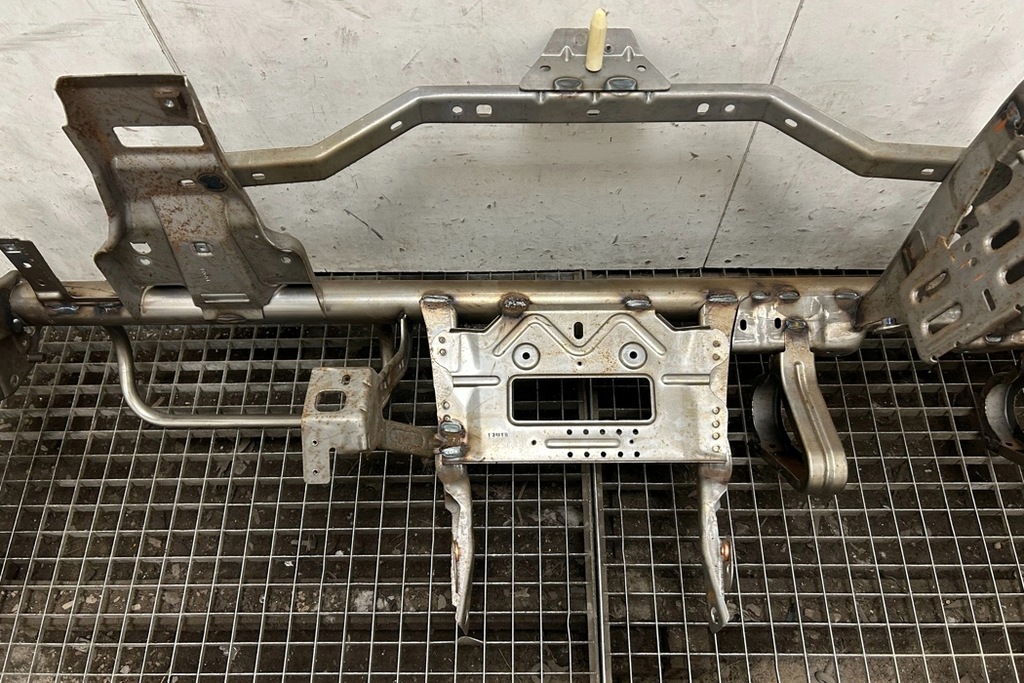 фото №11, Каркас консолі chevrolet camaro 20934038 3.6l бензиновий 241kw 2014