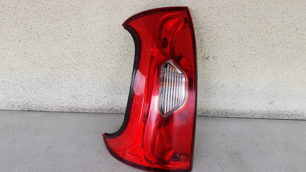 фото №1, Лампа задняя задняя левая fiat panda iii