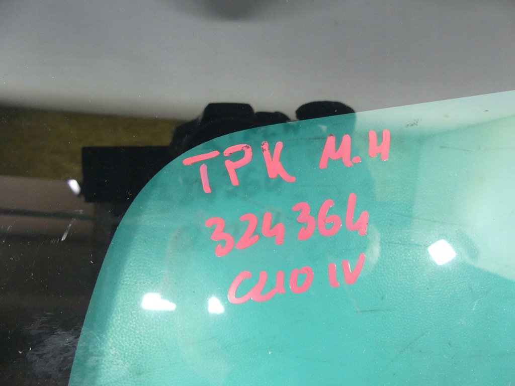 фото №3, Стекло кузовная задняя правая renault clio iv kombi