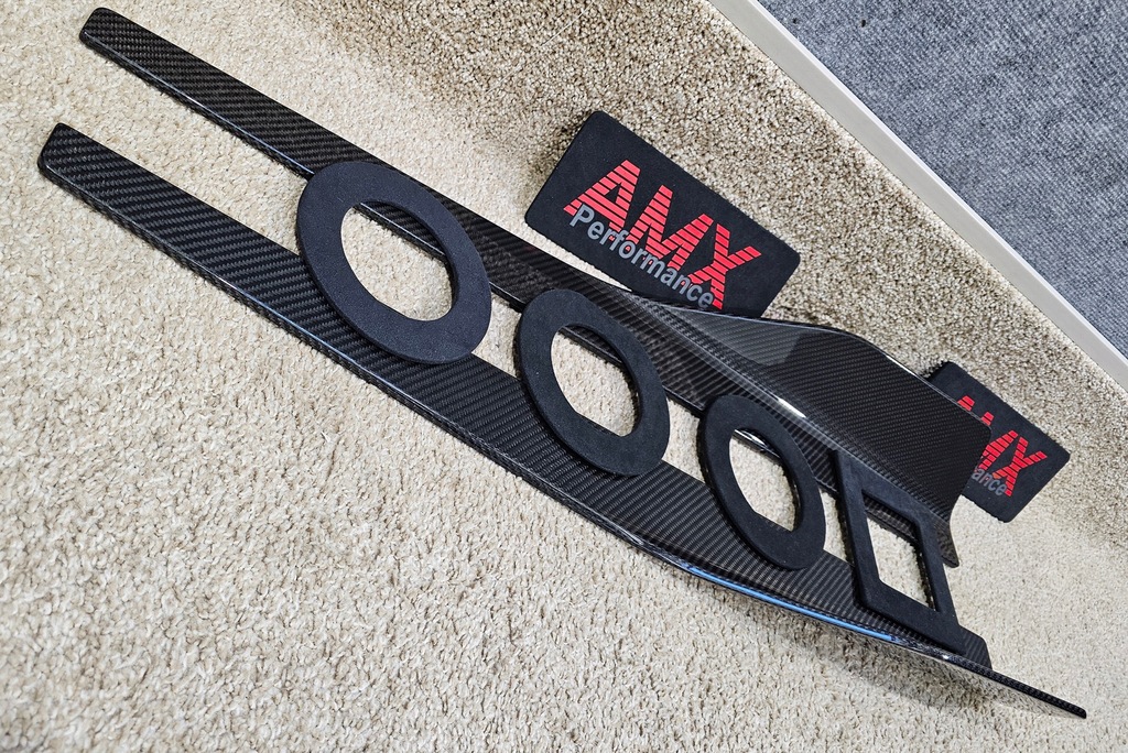 фото №1, Молдинг защита порог карбон