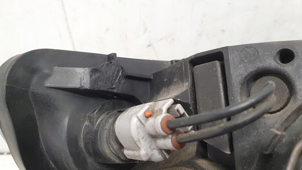 фото №10, Volvo v50 s40 ii лампа перед левая europa оригинал