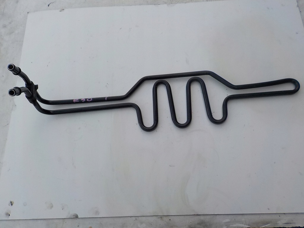 фото №1, Bmw e90 2.0 бензин радиатор жидкость усилителя