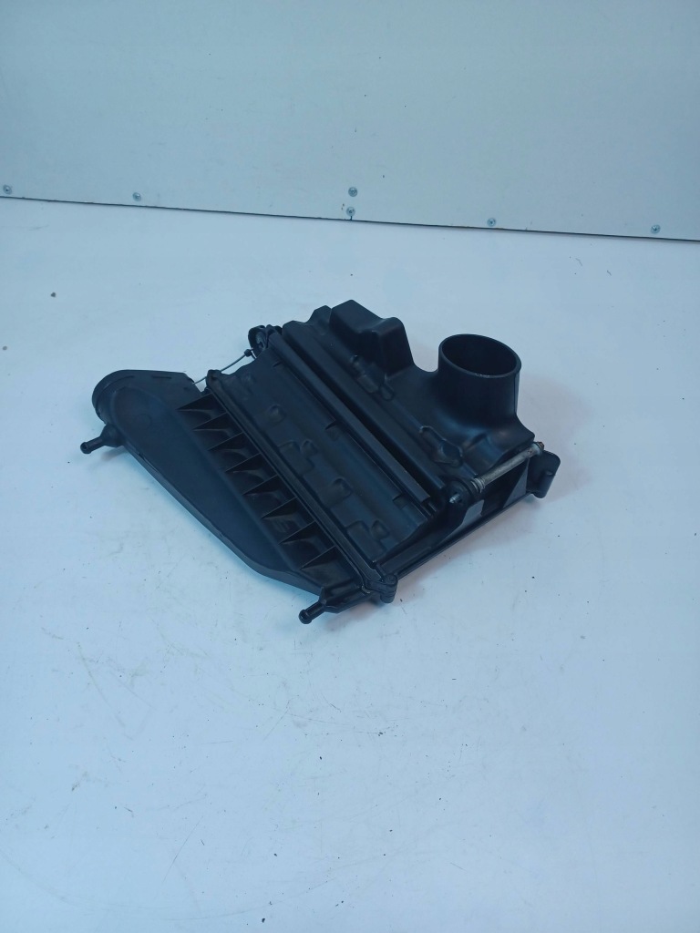 фото №7, Корпус фильтра воздуха mercedes-benz ml w164 164 6420902001