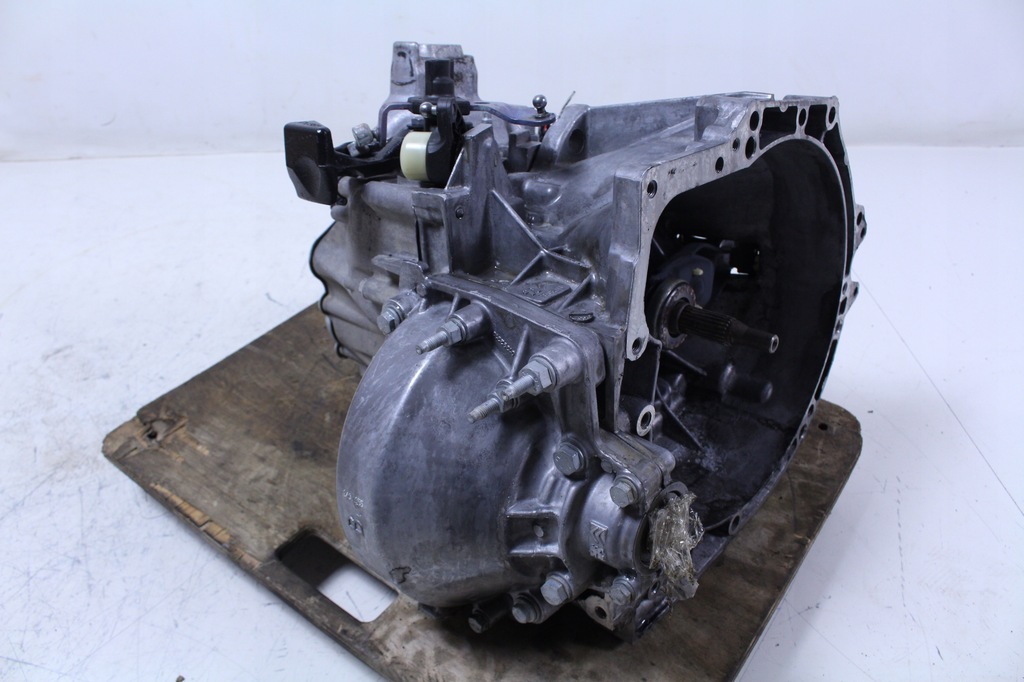 фото №1, Коробка передач передач peugeot rifter 18r. 20mb46