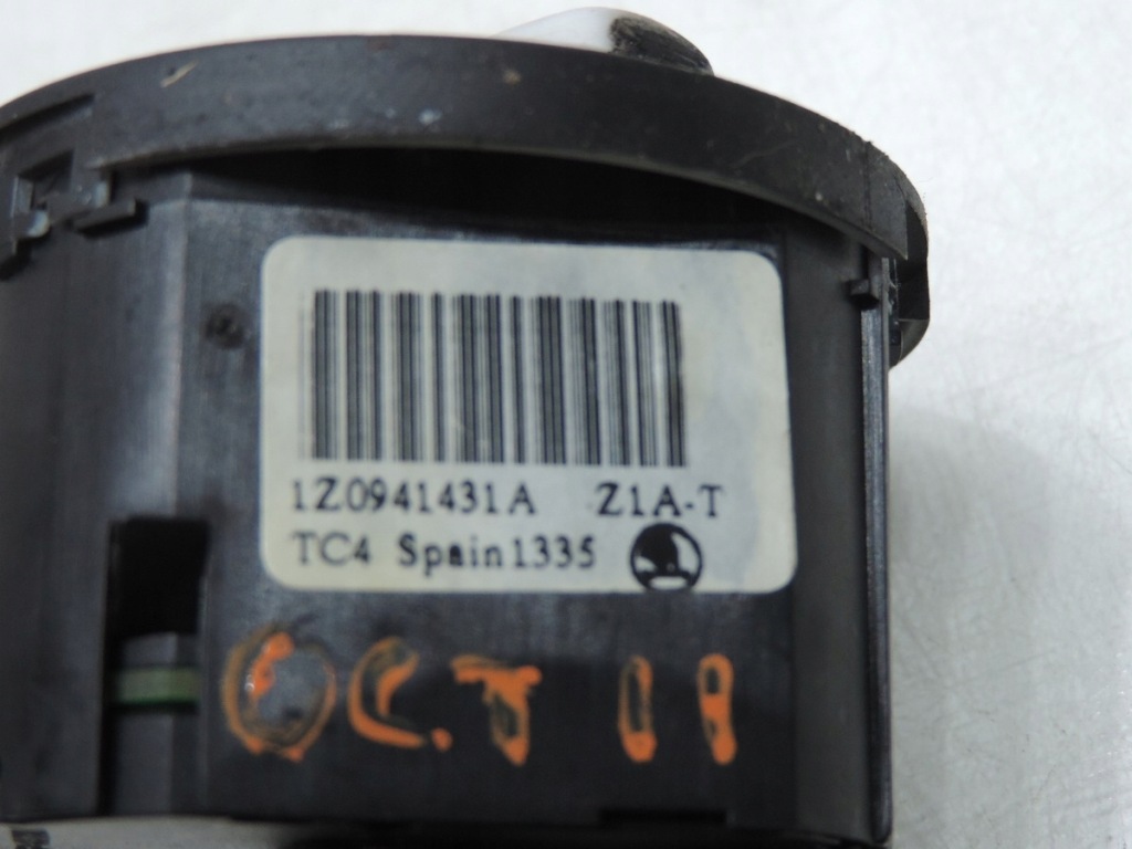 фото №7, Выключатель света skoda octavia ii 1z0941431a