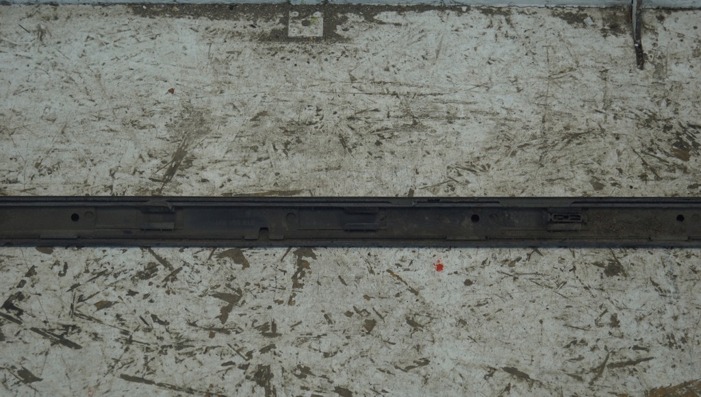 фото №13, Порог молдинг порог левая audi a5 8t s-line 8t0854931a