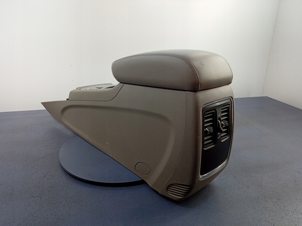 фото №4, Grand cherokee wk2 тунель середній підлокітник