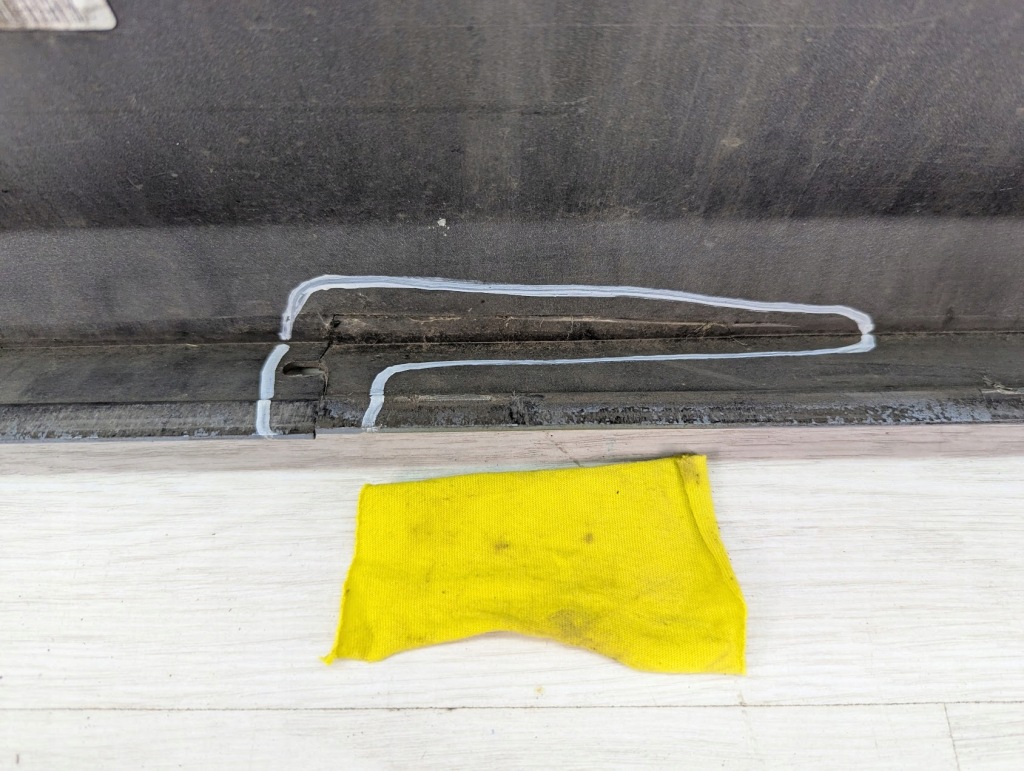 Enda кришки молдинг спойлер citroen c4 grand picasso 9676506477 Київ