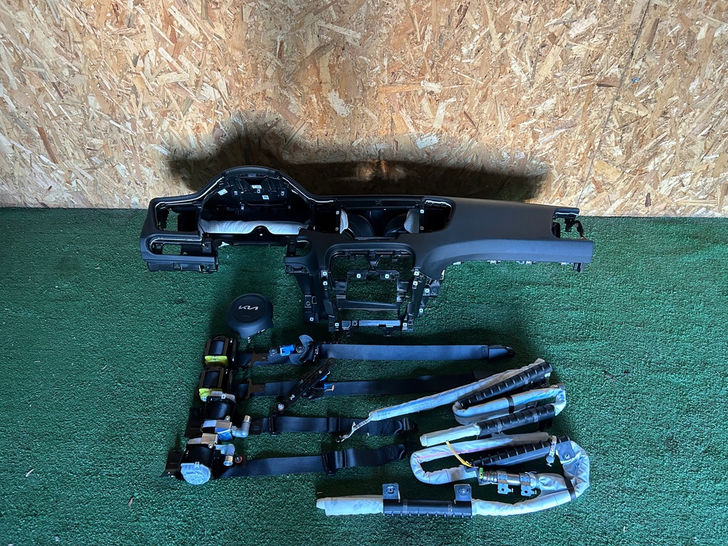 фото №1, Консоль панель приладів kia proceed iii lift