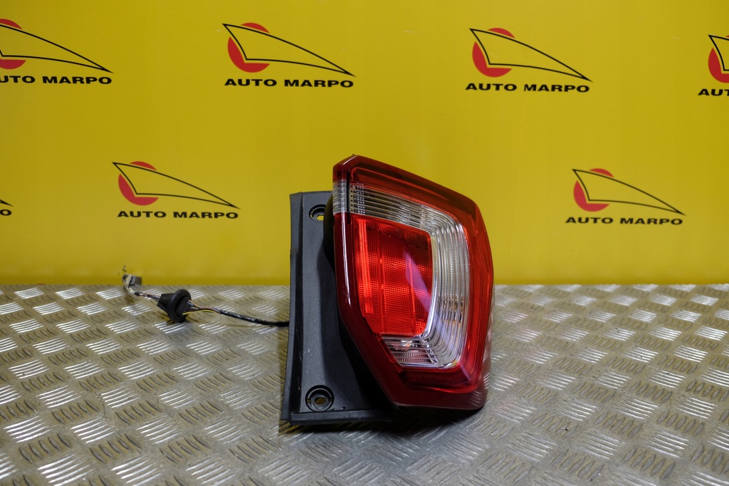 фото №3, Ford explorer lift 2014- лампа задня задня r usa