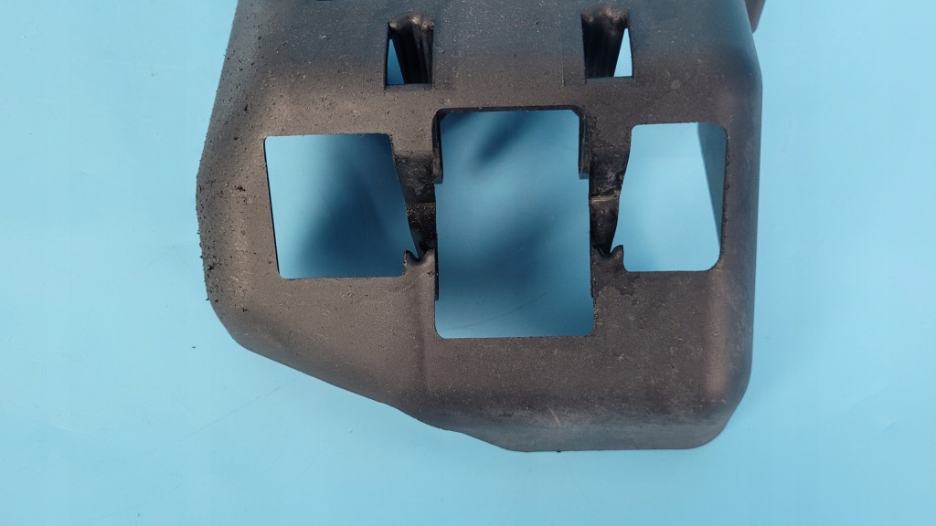 Купити Peugeot 508 ii 22r захист амортизатора права 9827486380