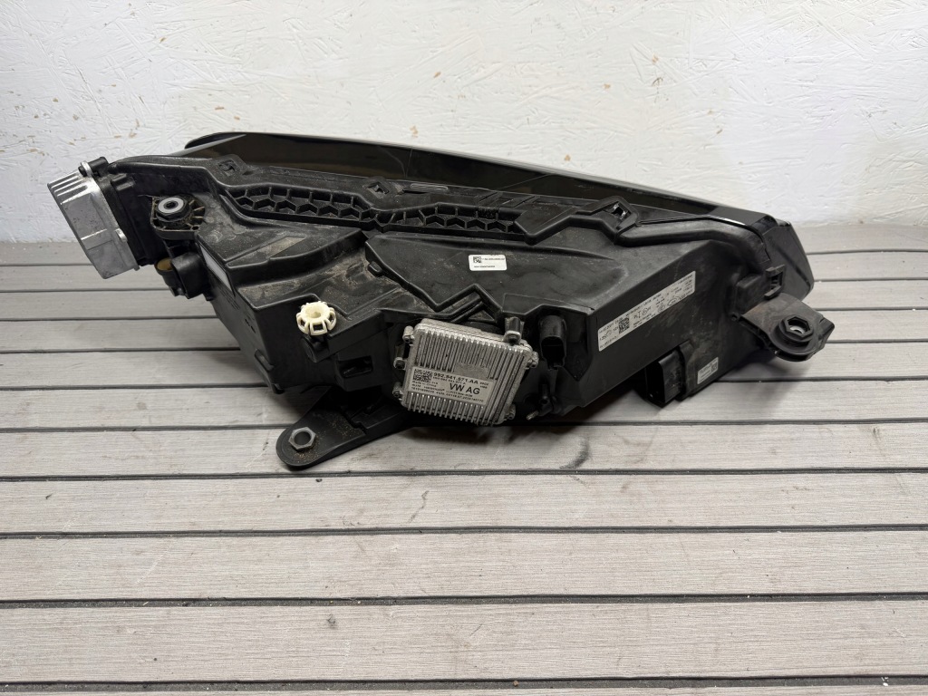 Skoda superb 3 рестайлинг  19- 3v1 фара левая full led комплектная нет повреждённая с Разборки