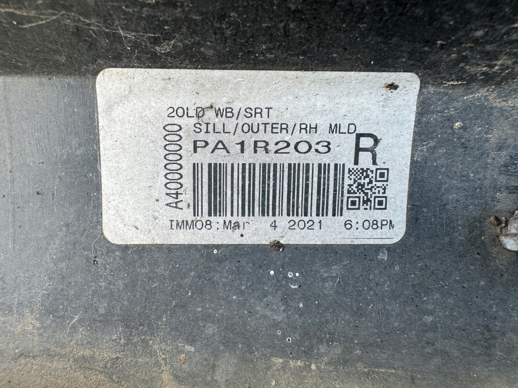 фото №8, Dodge charger widebody права молдинг поріг 2020+