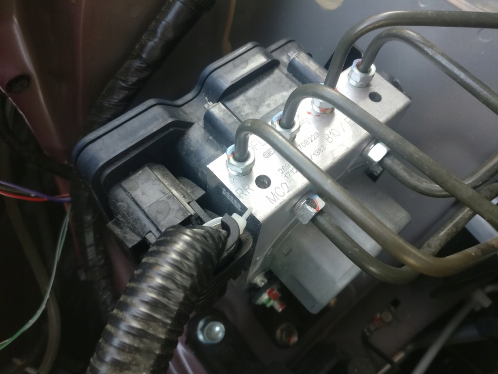 Купить Блок управления abs модуль насос mitsubishi space star 2 3 2013-2026