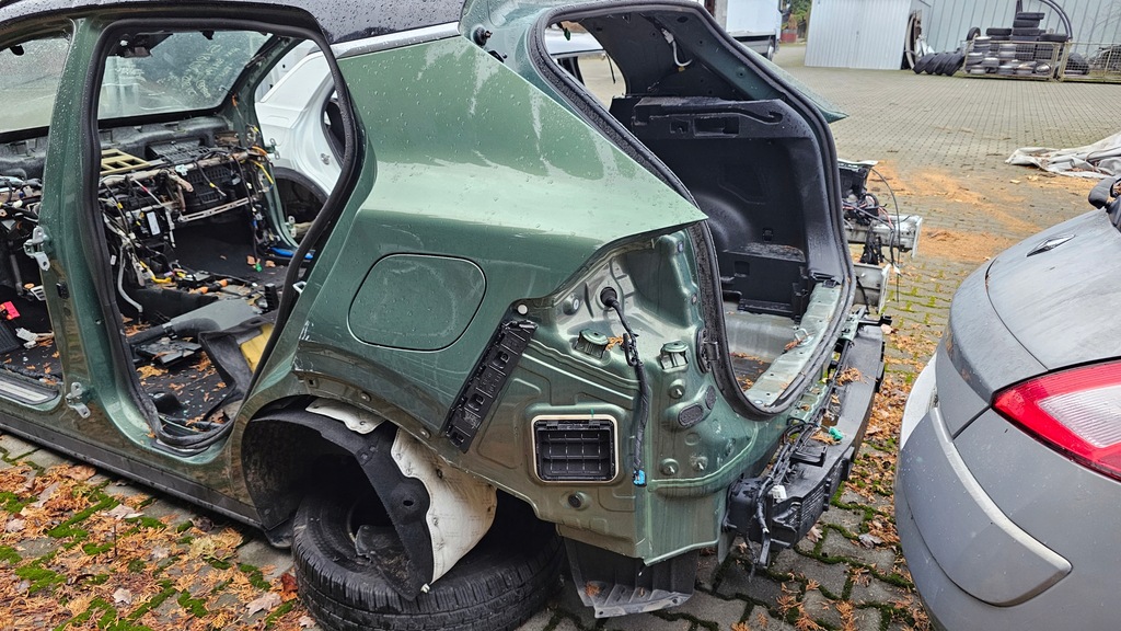 фото №1, Крила чверть bok лівий задня обшивка блок двигуна sportage v 1k оригінал ідеальний стан