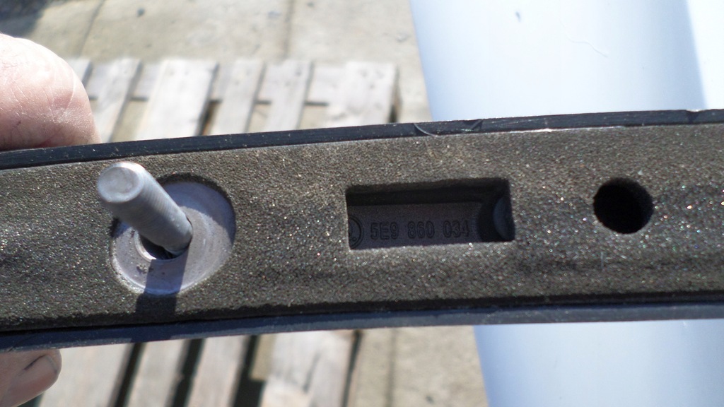 фото №5, Octavia iii рейлинг крыша правый kombi 5e9860034