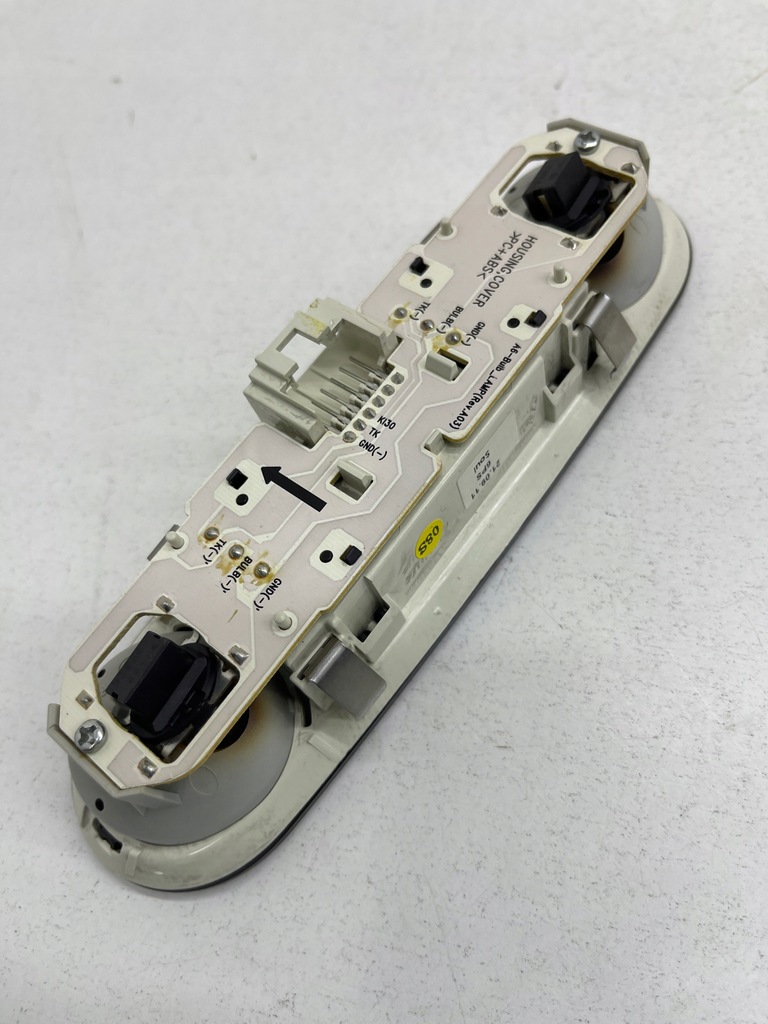 фото №6, Audi a6 c7 лампа стельовий освітлення кабіни задня czarna s-line