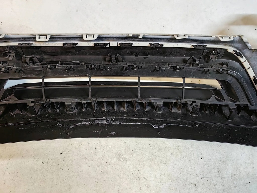 фото №13, Bmw i3 lift- бампер перед polecam