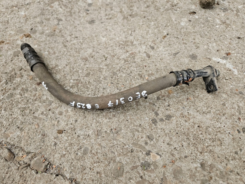 Купити Шланг масляний audi a4 2.5 tdi 8e0317825f