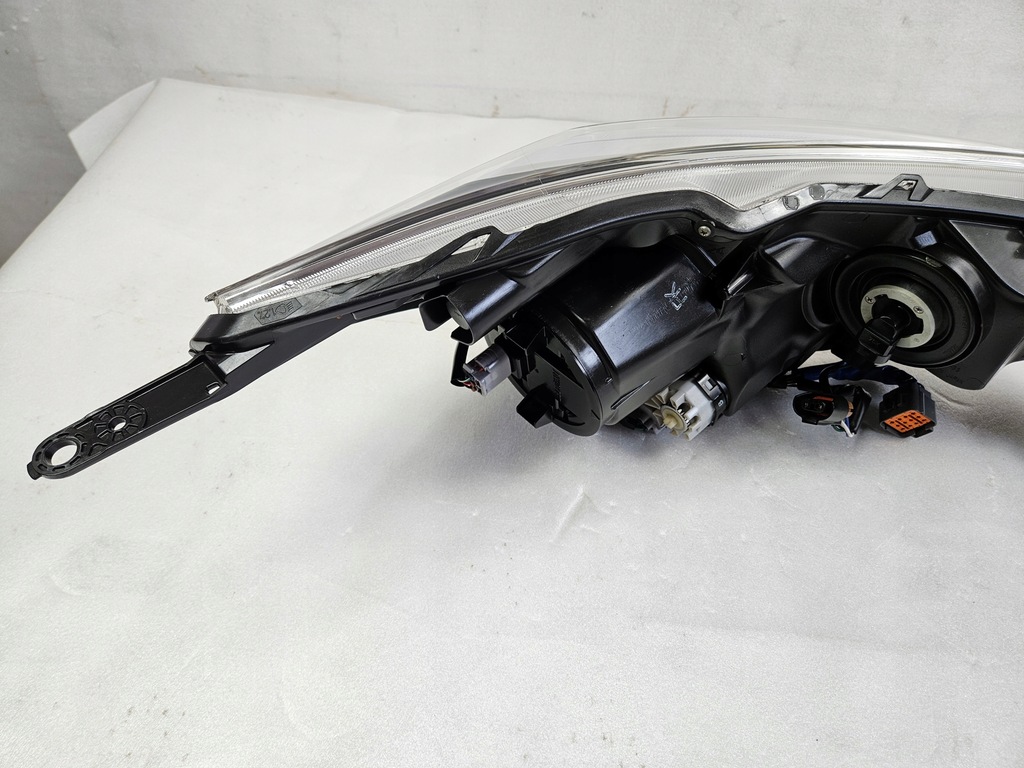 фото №15, Nowa левая лампа перед subaru forester outback v legacy vi full led europa