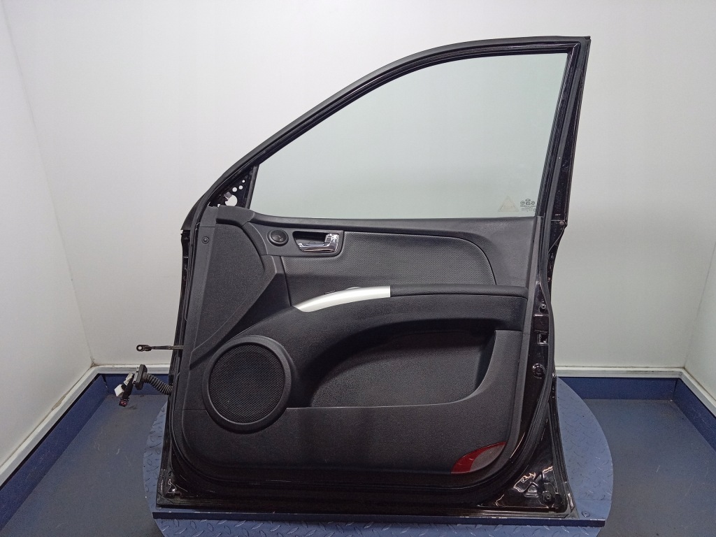 фото №2, Sportage ii дверь перед правое cherry black [9p]