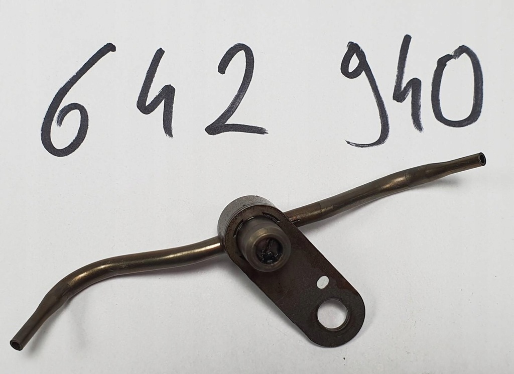 фото №1, Насадка масляная mercedes gl x164 3.0 cdi v6 642940