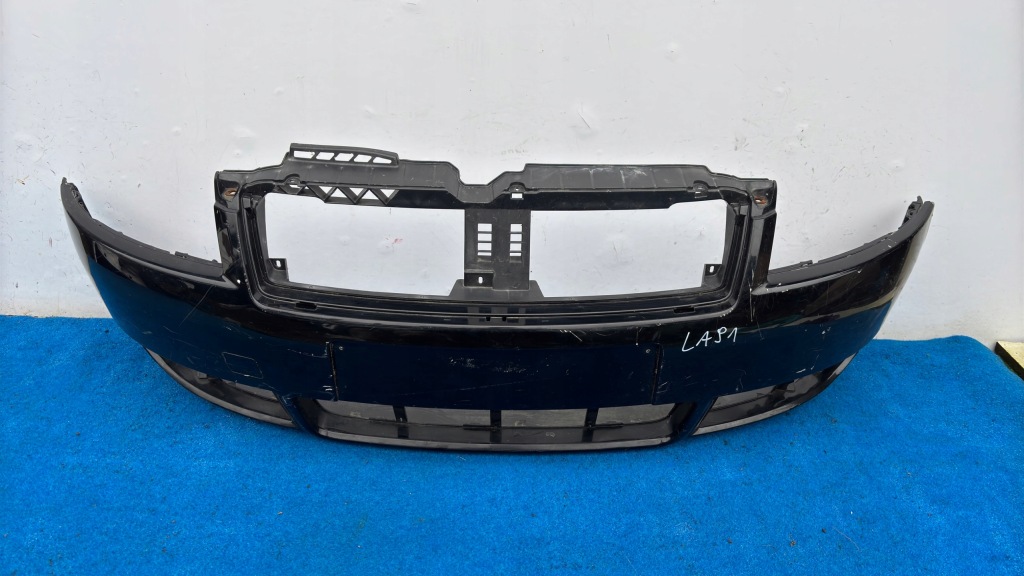 фото №1, Audi a4 b6 cabrio 01-05 rok бампер перед 8h0807437 la91