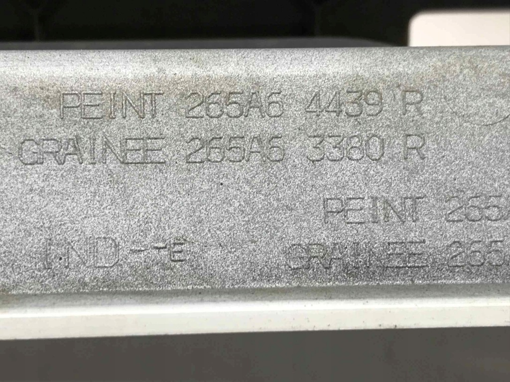 фото №13, Opel vivaro iii traffic уголок бампера правый 93450958