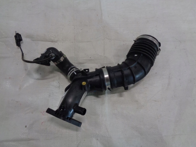 фото №2, Kadjar 1.5 dci труба воздухозаборник воздуха 165763328r