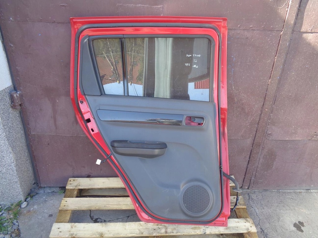 фото №6, Дверь левая задняя задние suzuki swift iv mk6 5d 2004- лак: z9t
