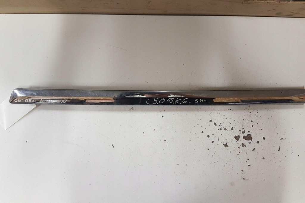 фото №8, Молдинг задних левых дверь citroën c5 ii break re_ 9681804680 2.2l