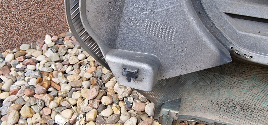 фото №8, Toyota tundra 14- бампер передний перед