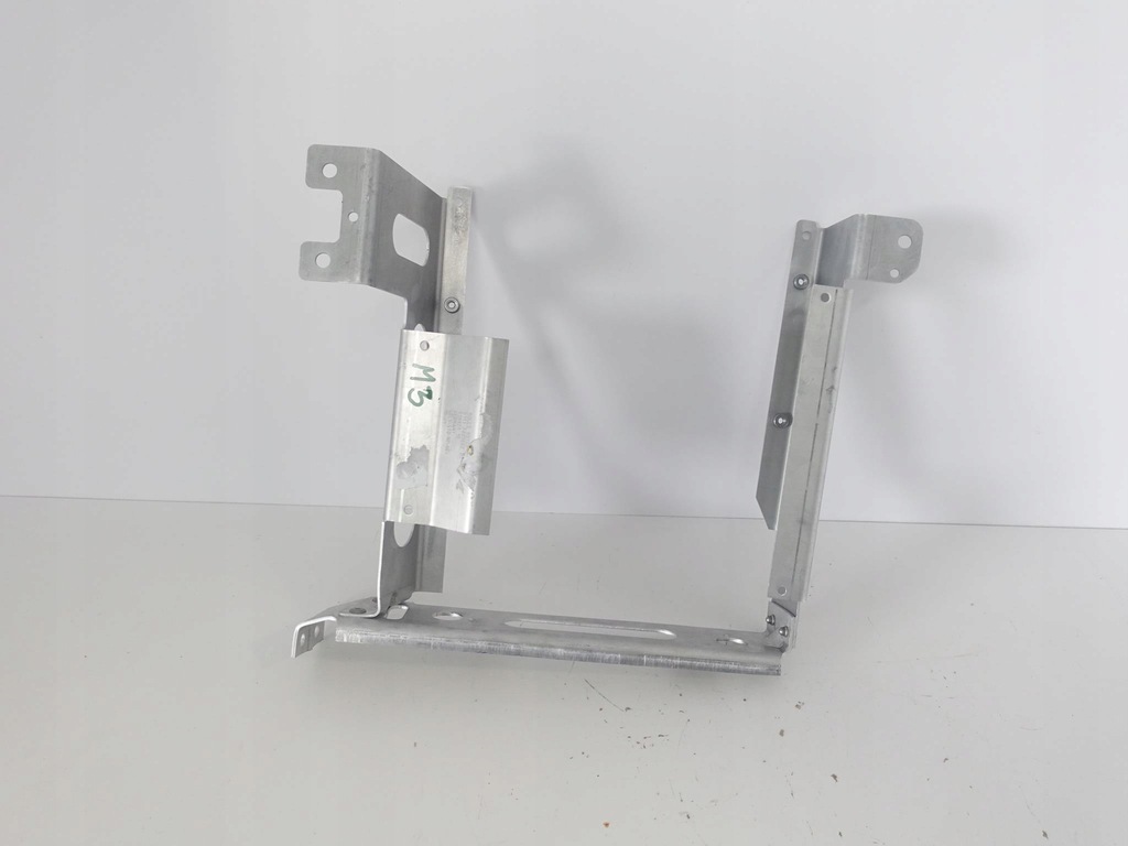 фото №1, Rolls royce phantom drophead ii lift 12-17 рамка