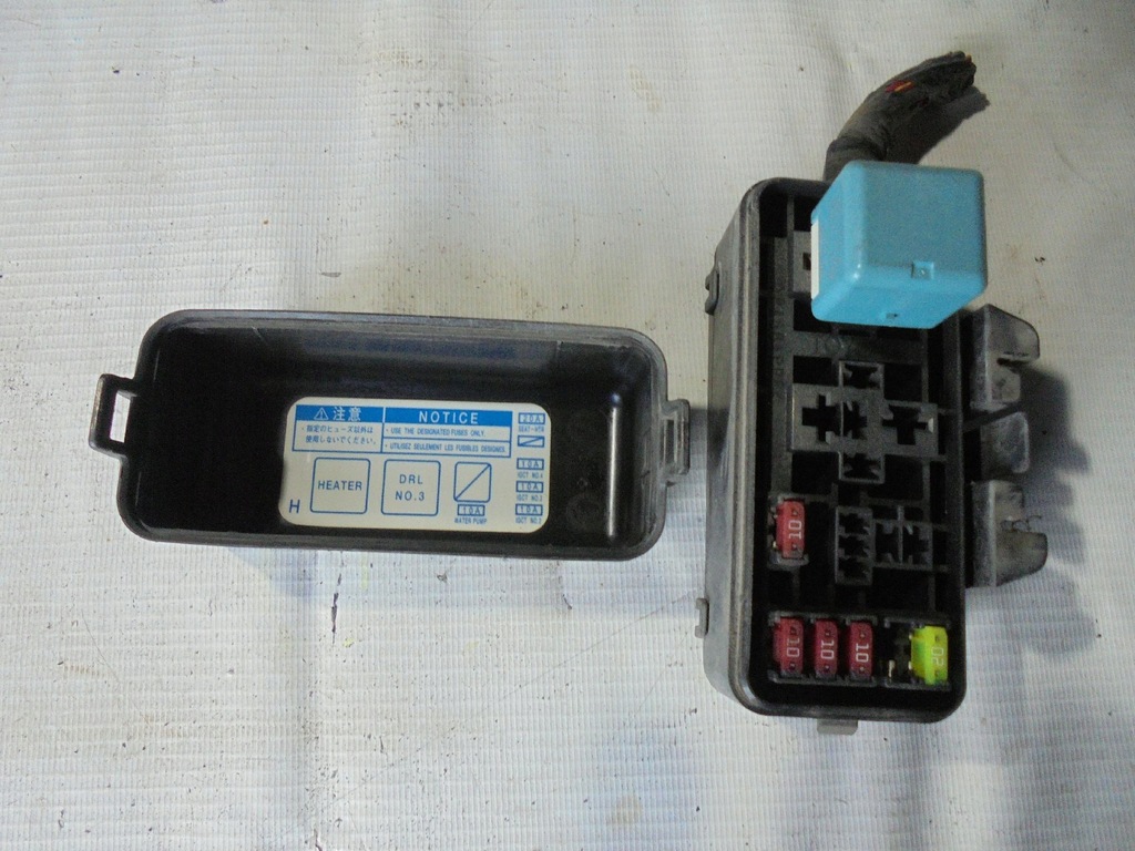 фото №2, Коробка предохранителей lexus rx ii 400h 2007