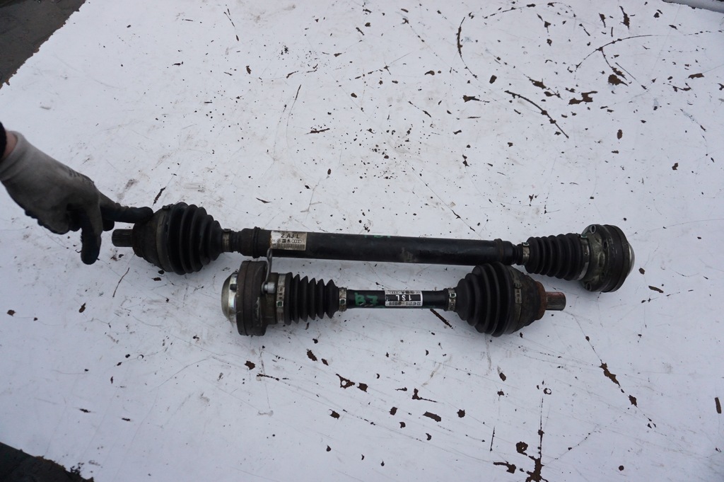 фото №1, Приводной вал левый перед vw passat b7 2.0 tdi