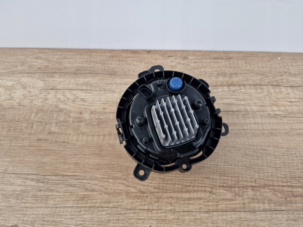 Mini cooper f60 рестайлинг  правый противотуманная фара drl кольцо led Цена