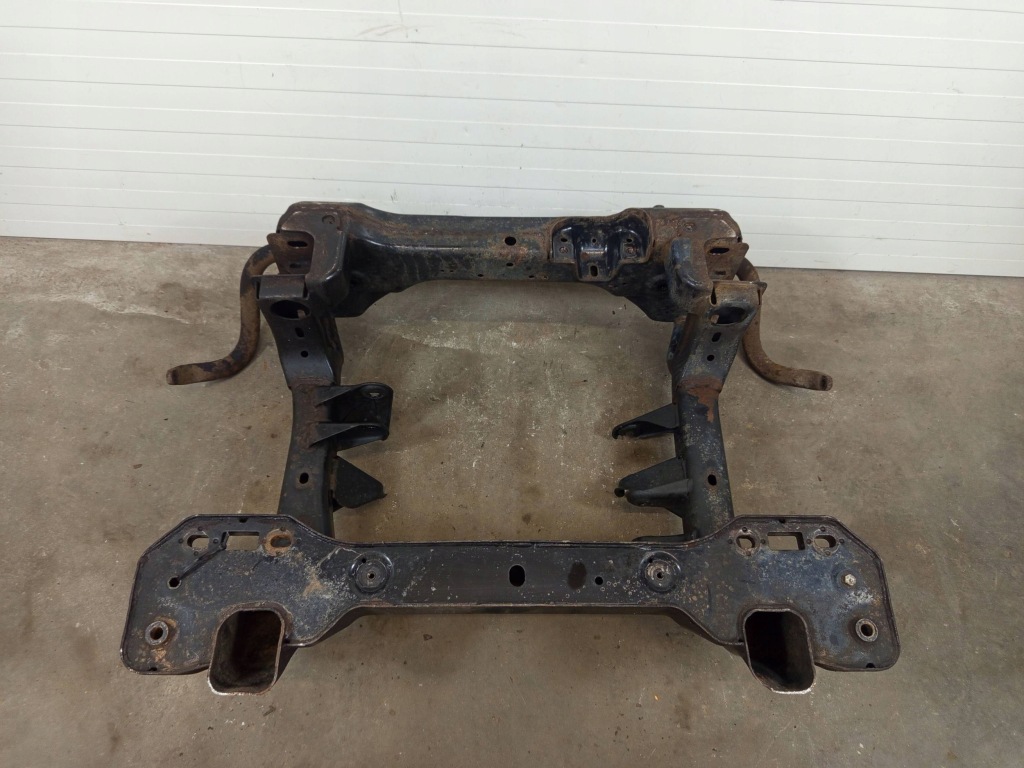 Подрамник подрамник подрамник jeep grand cherokee wk 05-10 в Украине